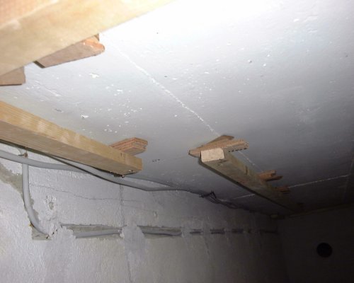 Decke Lattung